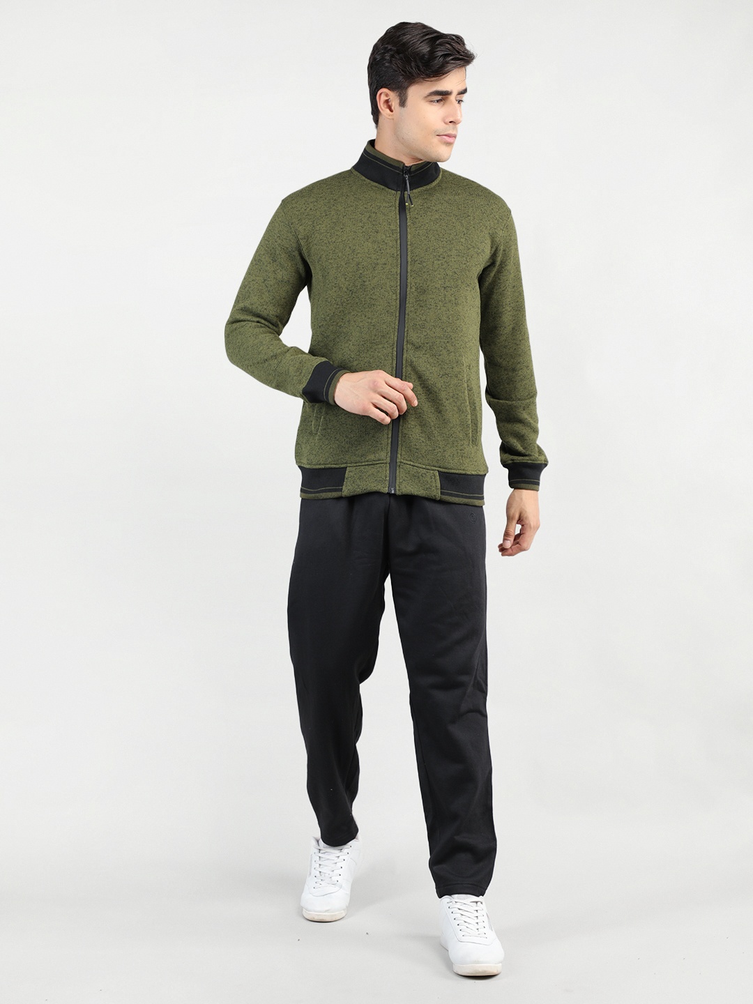 

CHKOKKO Men Olive-Green & Black Solid Tracksuit