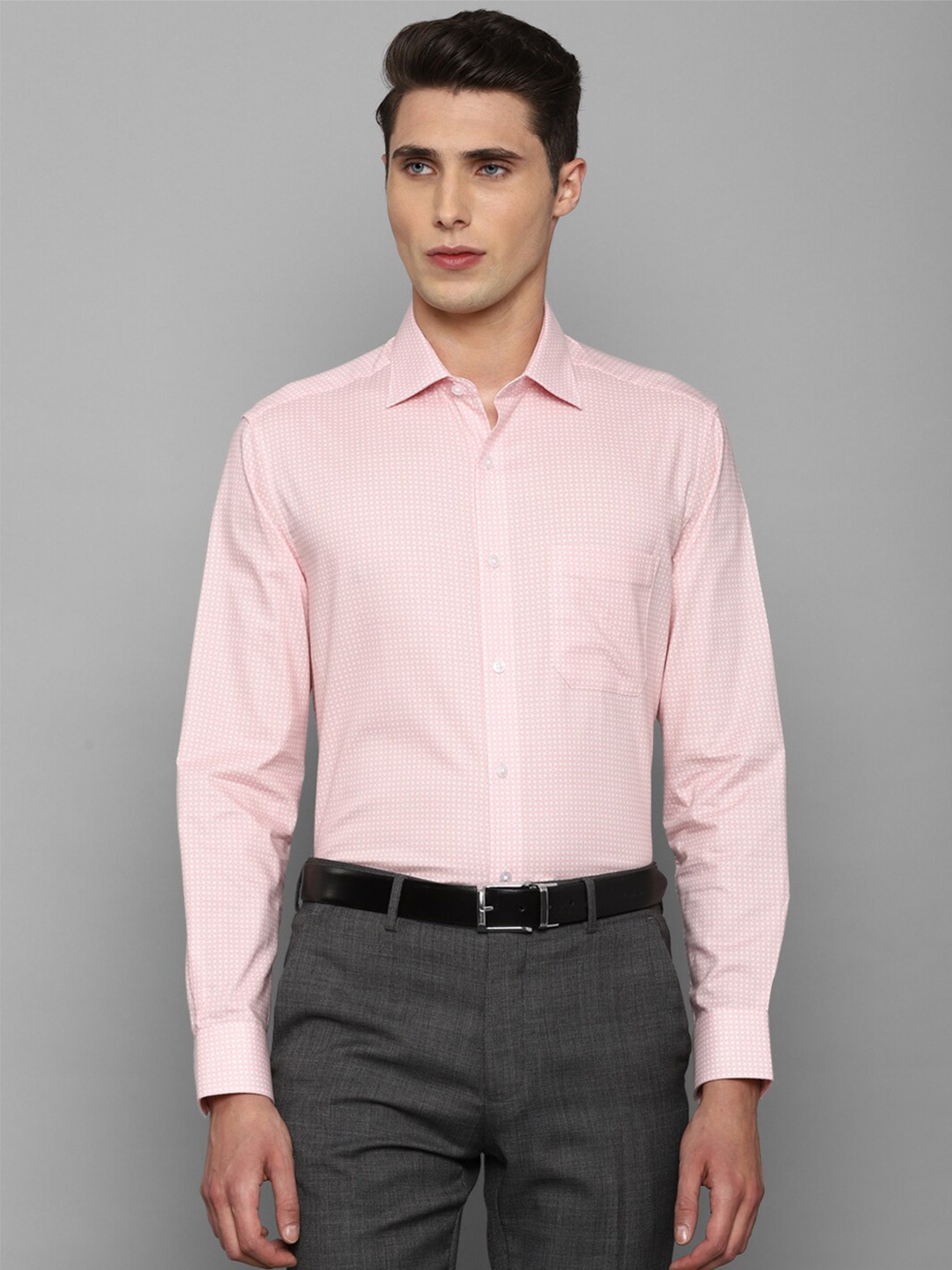 

Louis Philippe Men Pink Slim Fit Printed Formal Pure Cotton Shirt