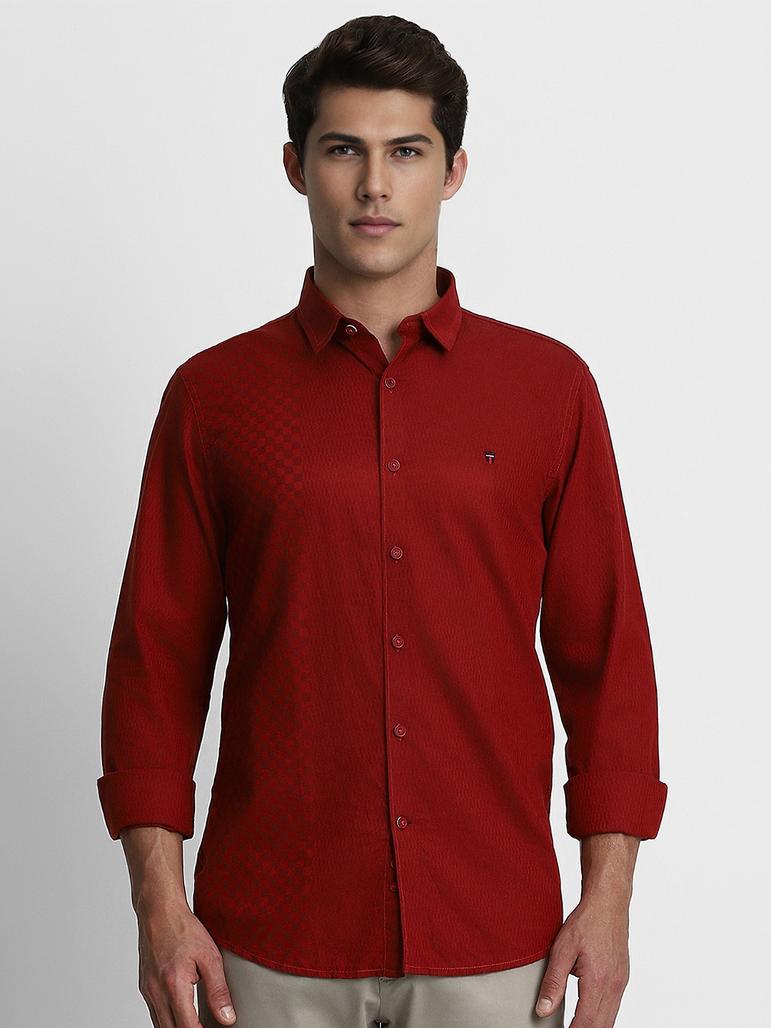 

Louis Philippe Sport Men Red Slim Fit Checked Casual Shirt