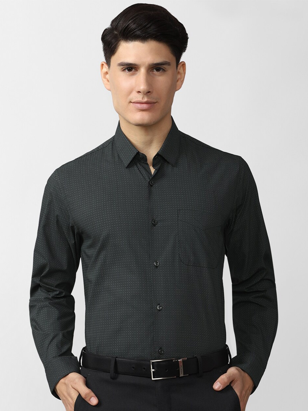 

Peter England Men Black Printed Pure Cotton Formal Shirt