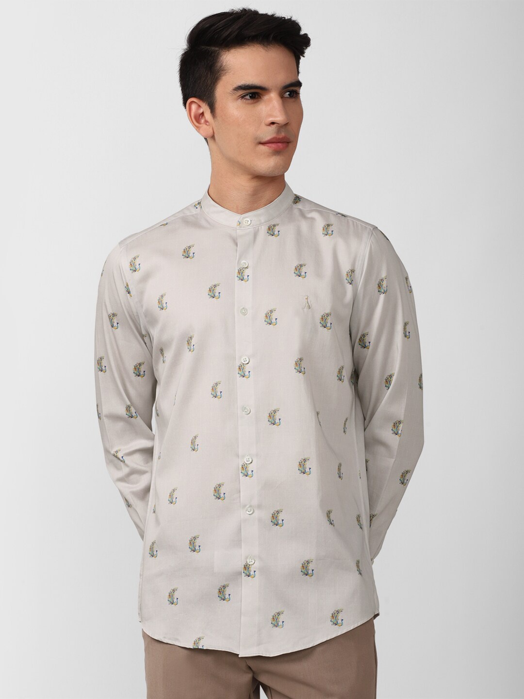 

SIMON CARTER LONDON Men Grey Slim Fit Printed Pure Cotton Casual Shirt