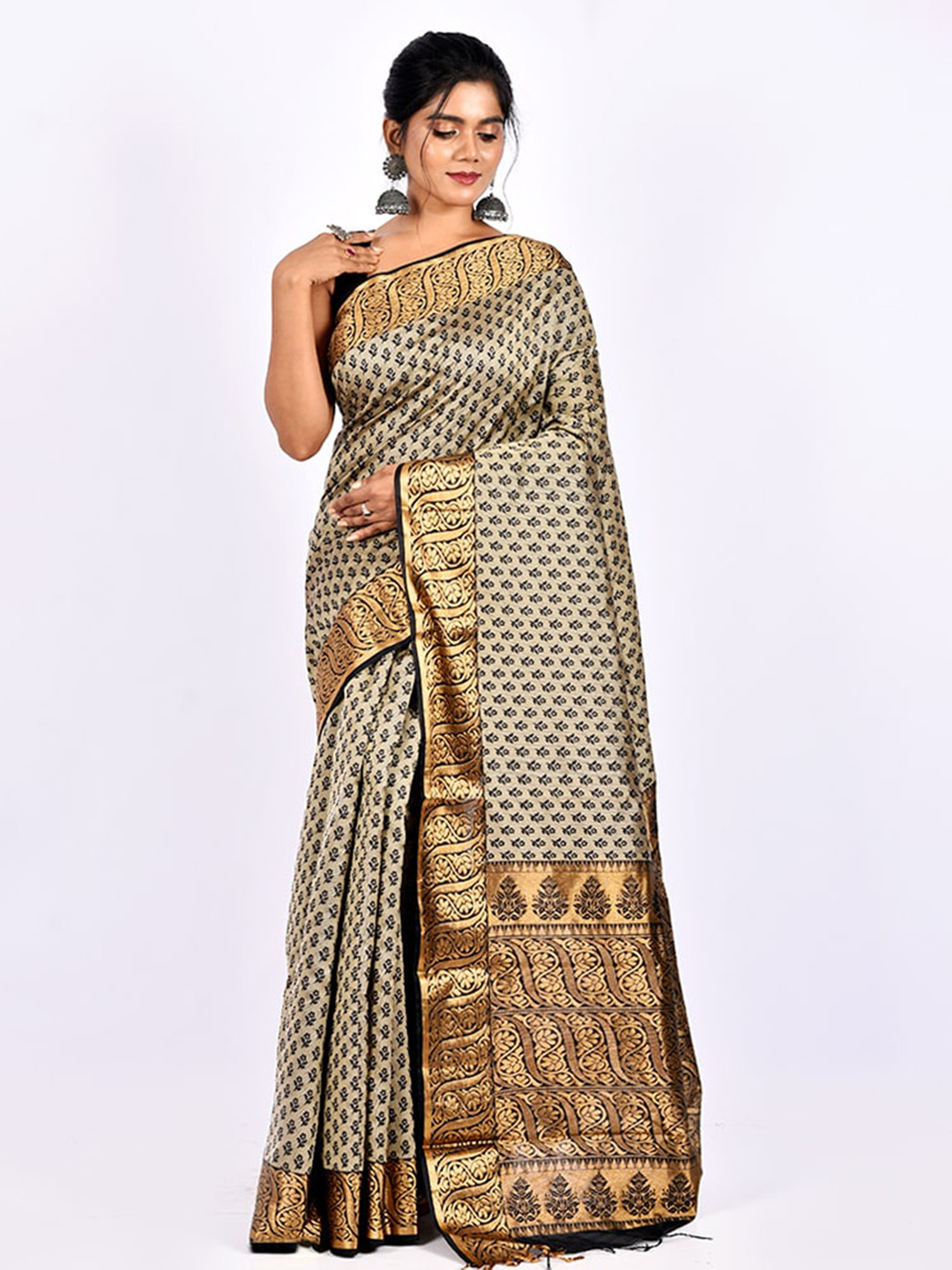 

AllSilks Grey & Golden Ethnic Motifs Saree