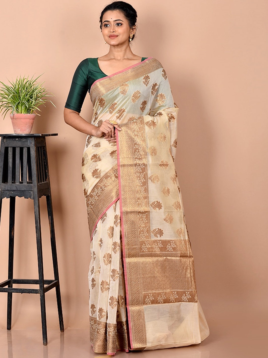

AllSilks Cream-Coloured & Gold-Toned Ethnic Motifs Zari Silk Blend Saree
