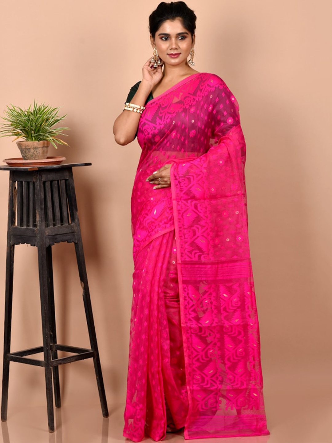 

AllSilks Pink Ethnic Motifs Pure Cotton Jamdani Saree