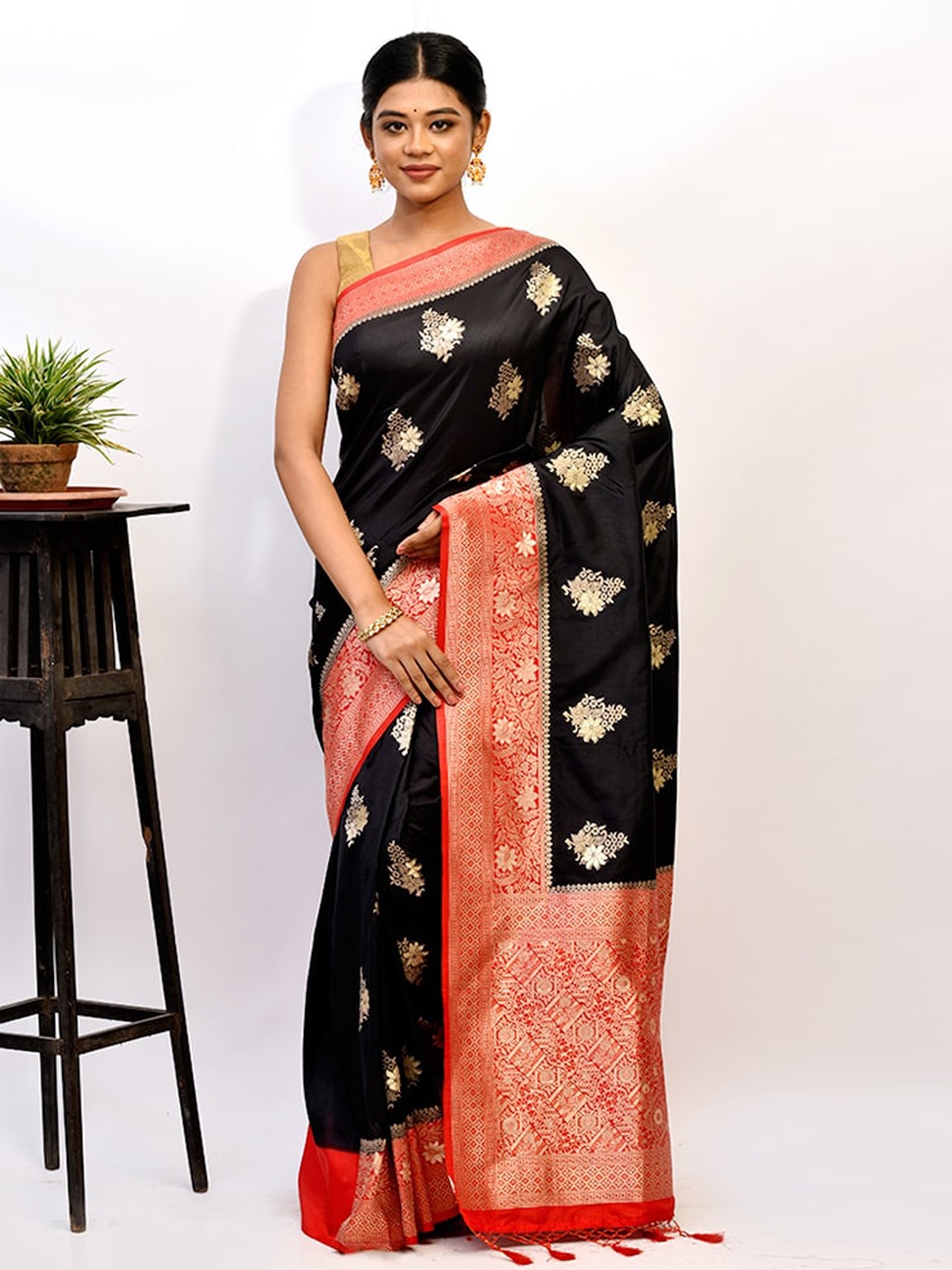 

AllSilks Black & Red Ethnic Motifs Zari Silk Blend Saree