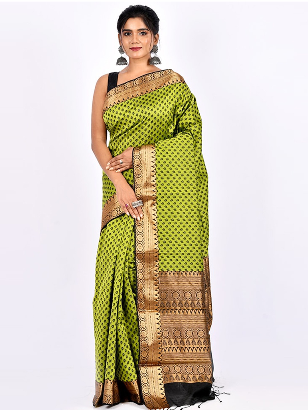 

AllSilks Green & Golden Ethnic Motifs Saree