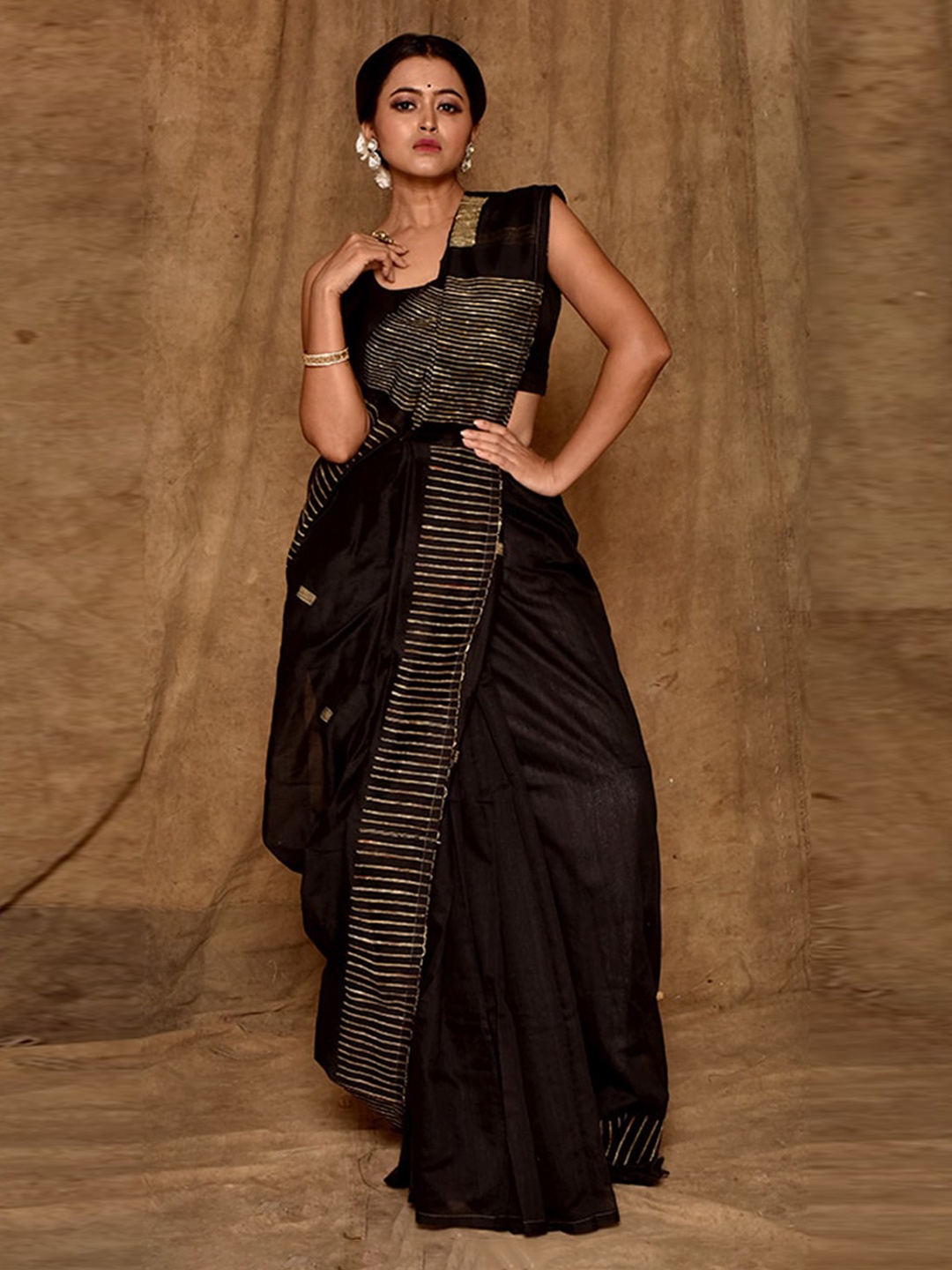 

AllSilks Black & Gold-Toned Striped Silk Blend Saree