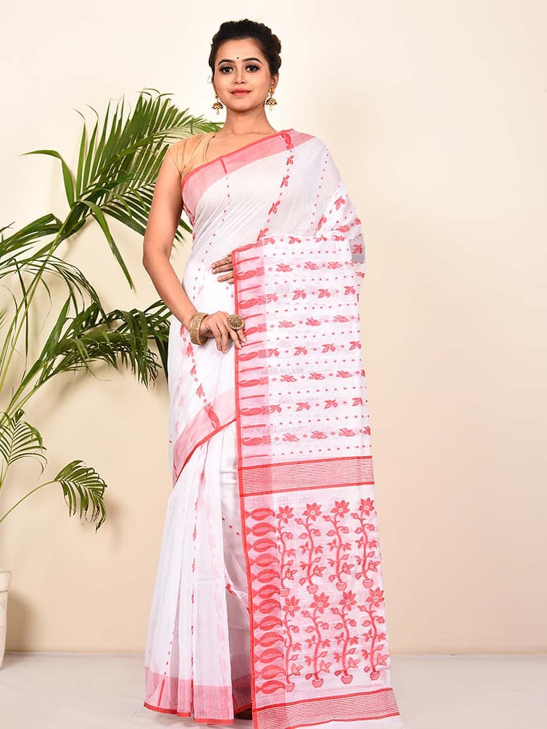 

AllSilks White & Red Ethnic Motifs Taant Saree