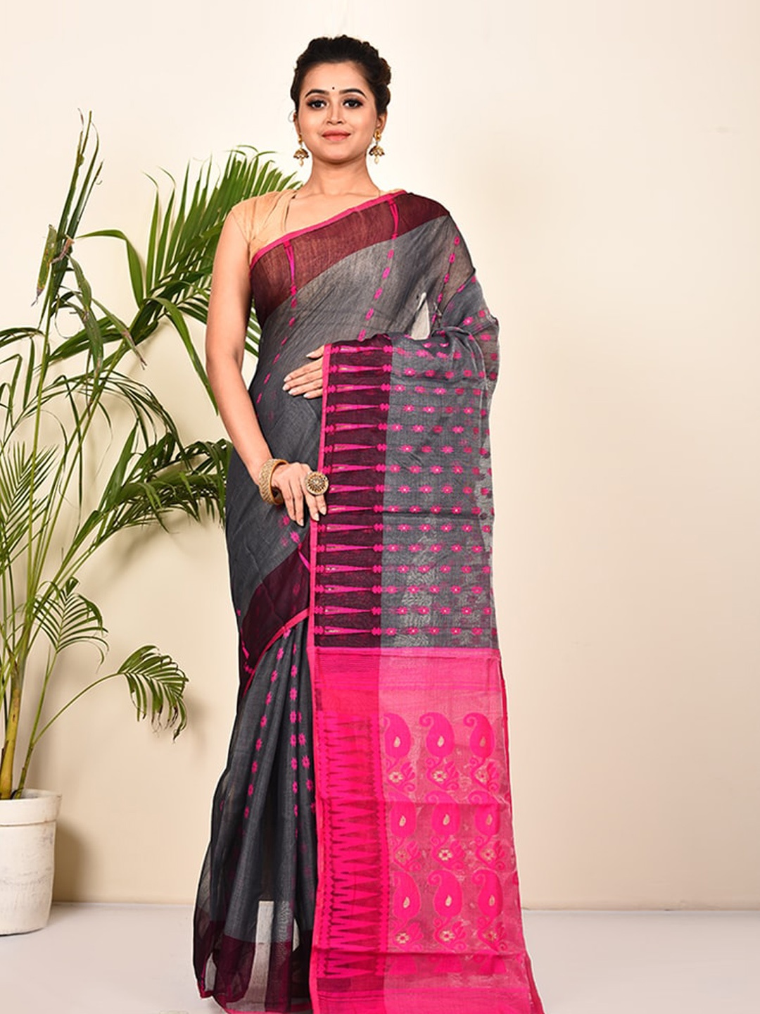 

AllSilks Grey & Pink Ethnic Motifs Cotton Saree