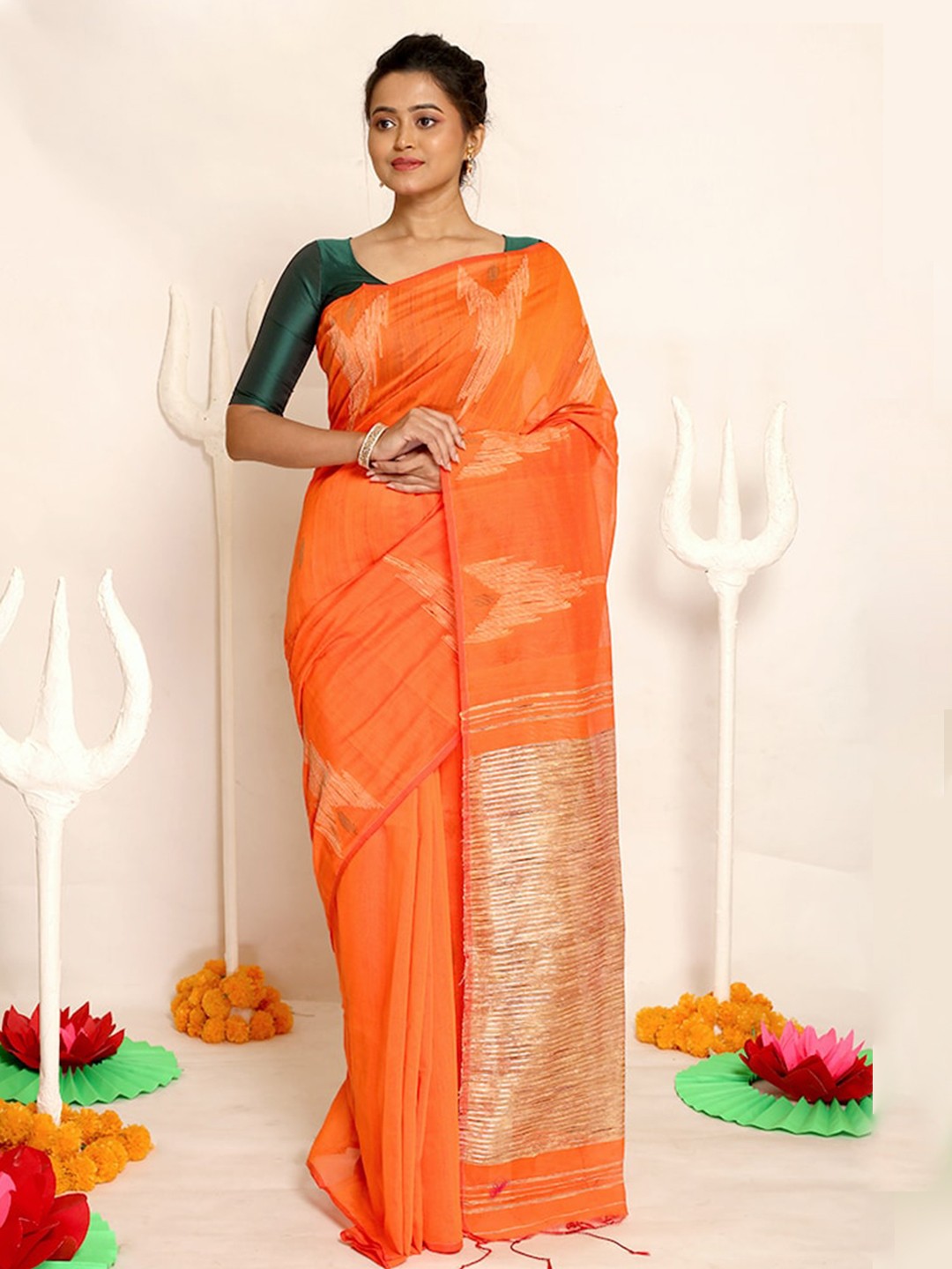 

AllSilks Orange Silk Saree With Blouse Piece