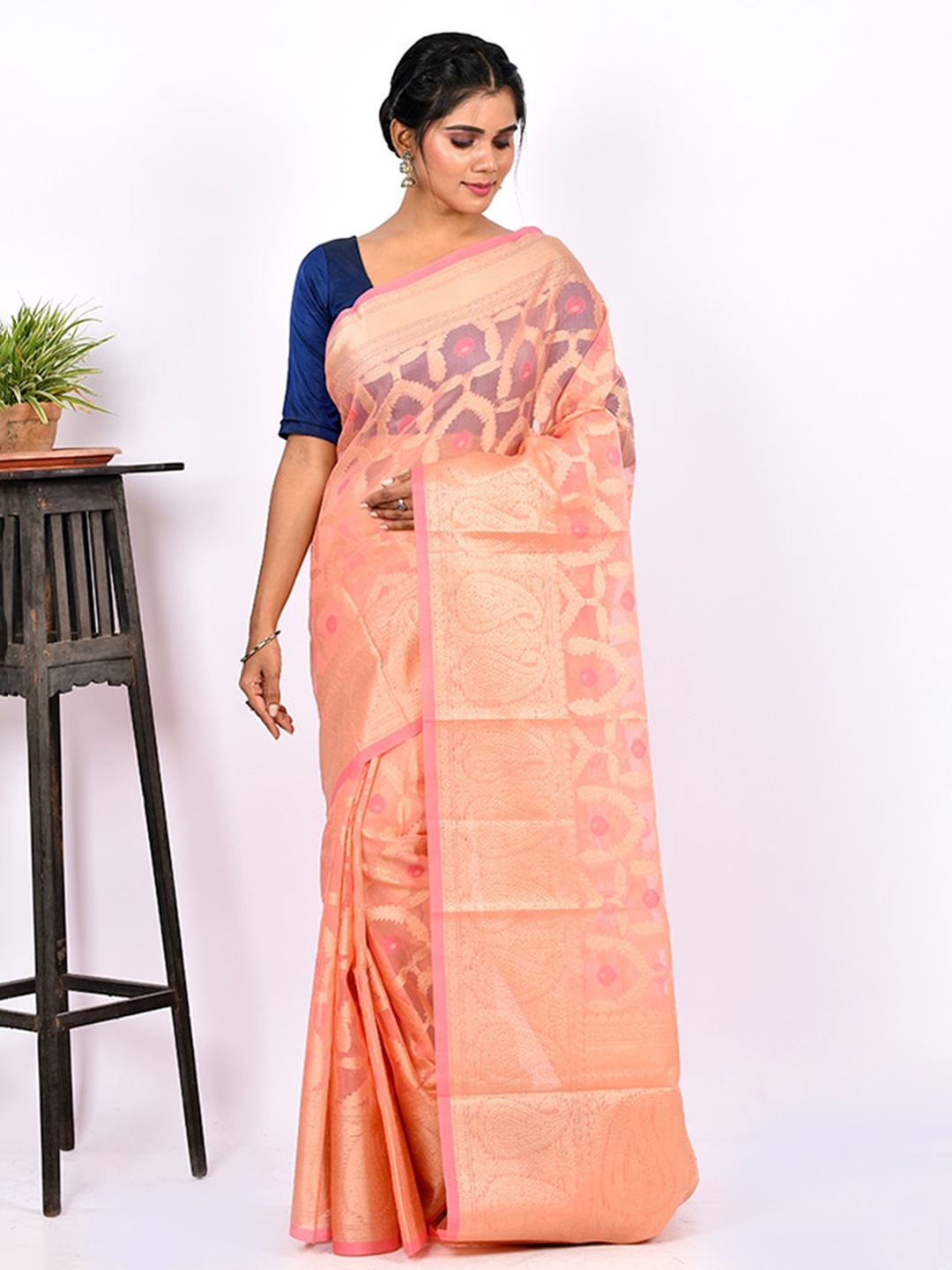 

AllSilks Pink & Gold-Toned Ethnic Motifs Silk Blend Saree