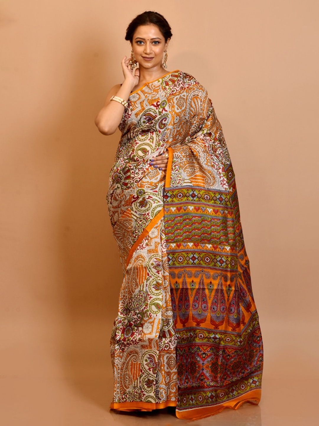 

AllSilks Cream-Coloured & Brown Ethnic Motifs Pure Silk Saree
