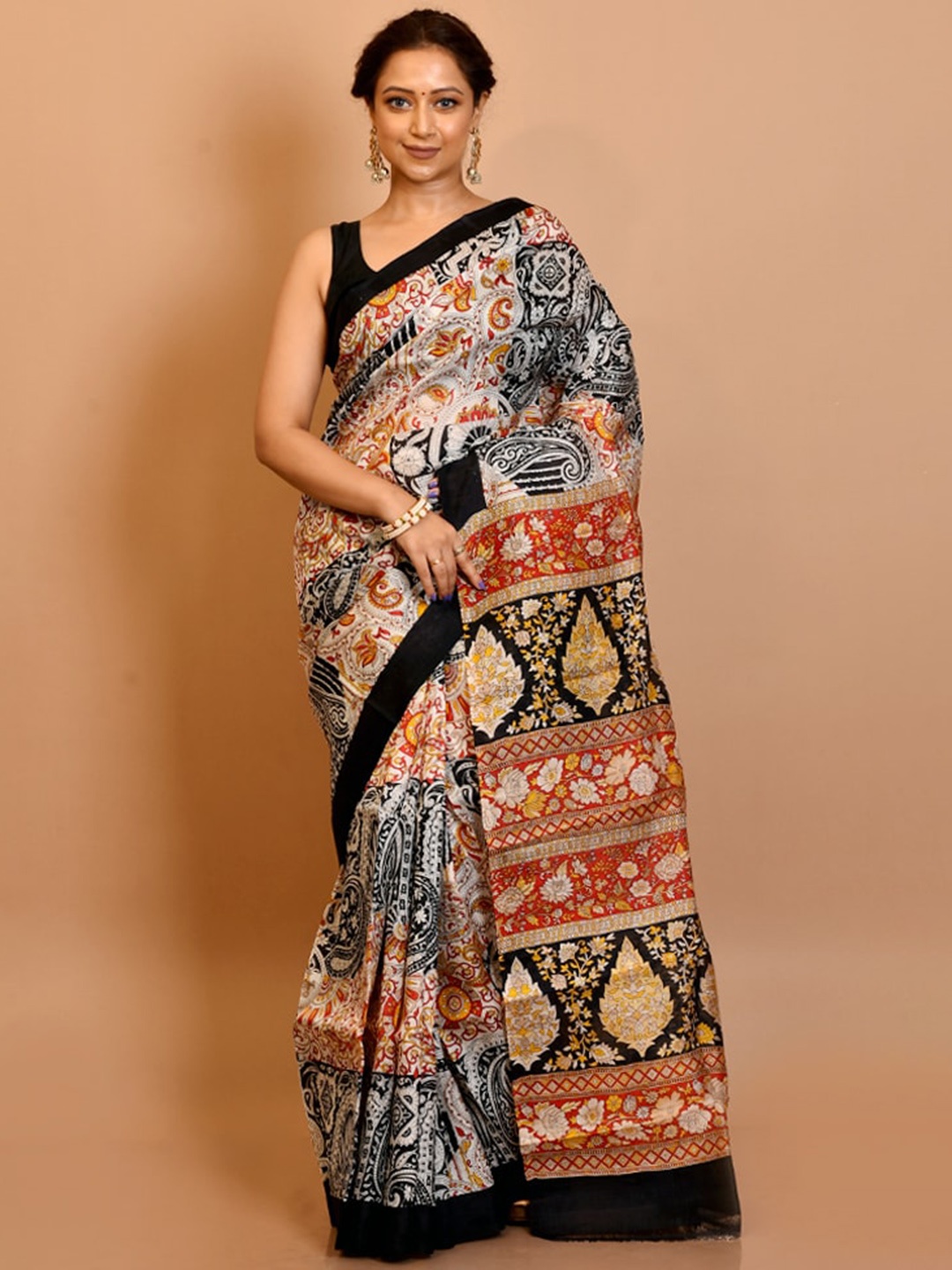

AllSilks Cream-Coloured & Black Ethnic Motifs Pure Silk Saree