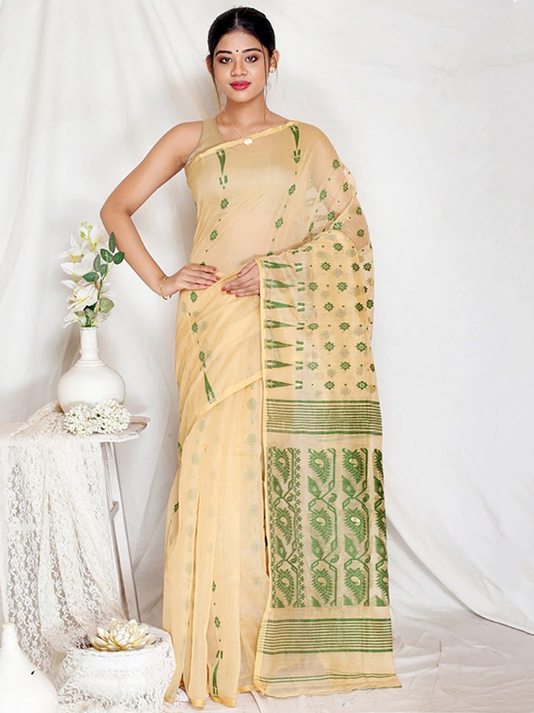 

AllSilks Beige Floral Pure Cotton Taant Saree