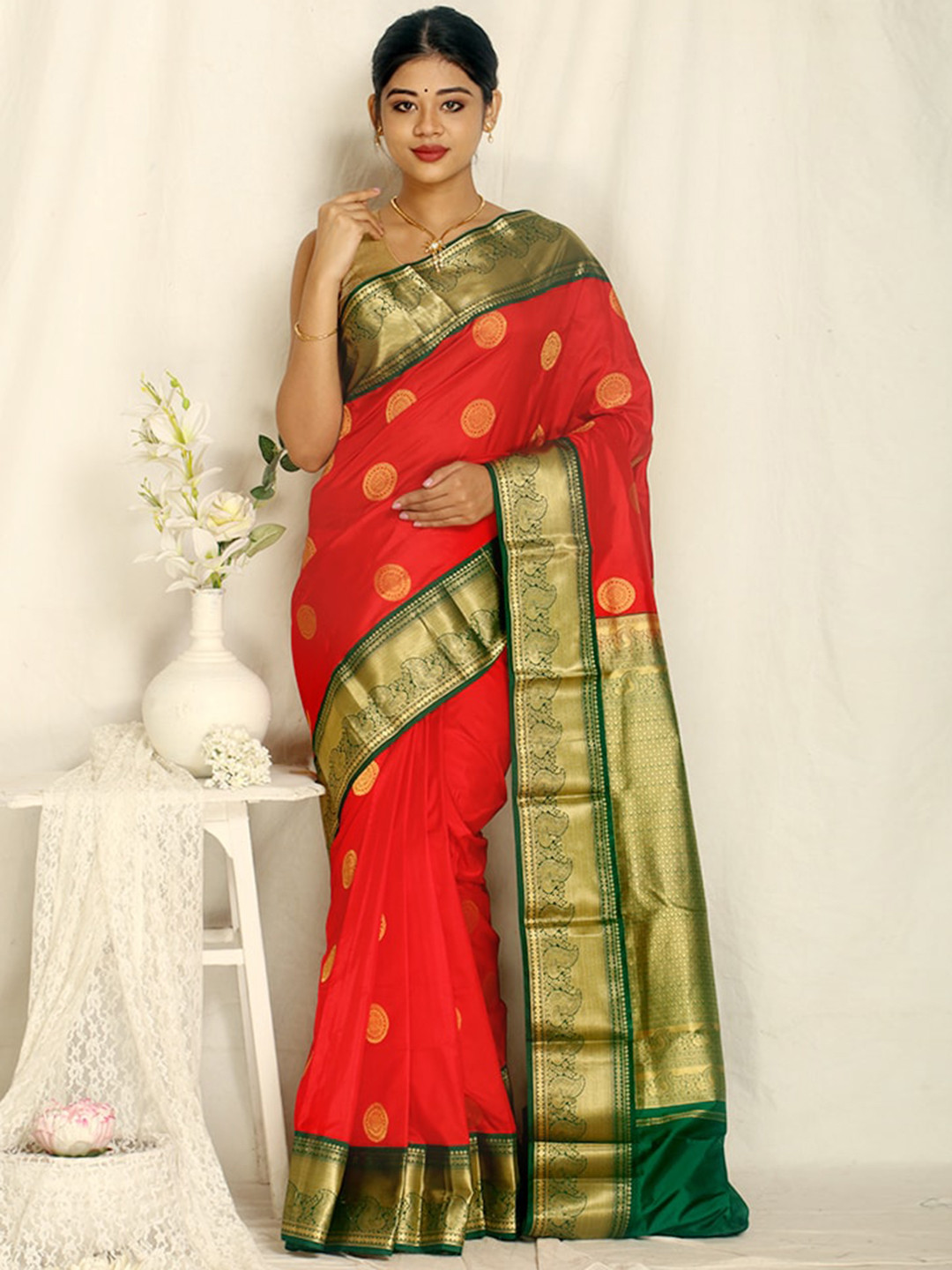 

AllSilks Red & Green Ethnic Motifs Zari Pure Silk Kanjeevaram Saree