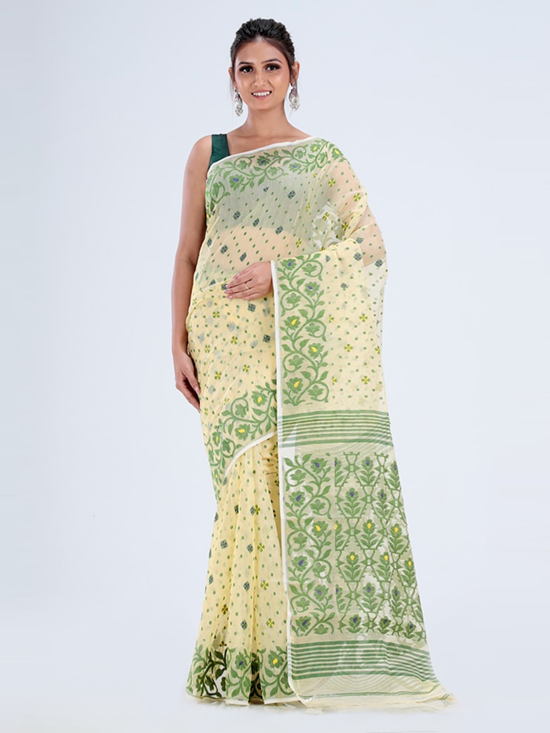 

AllSilks Cream-Coloured & Green Floral Jamdani Saree