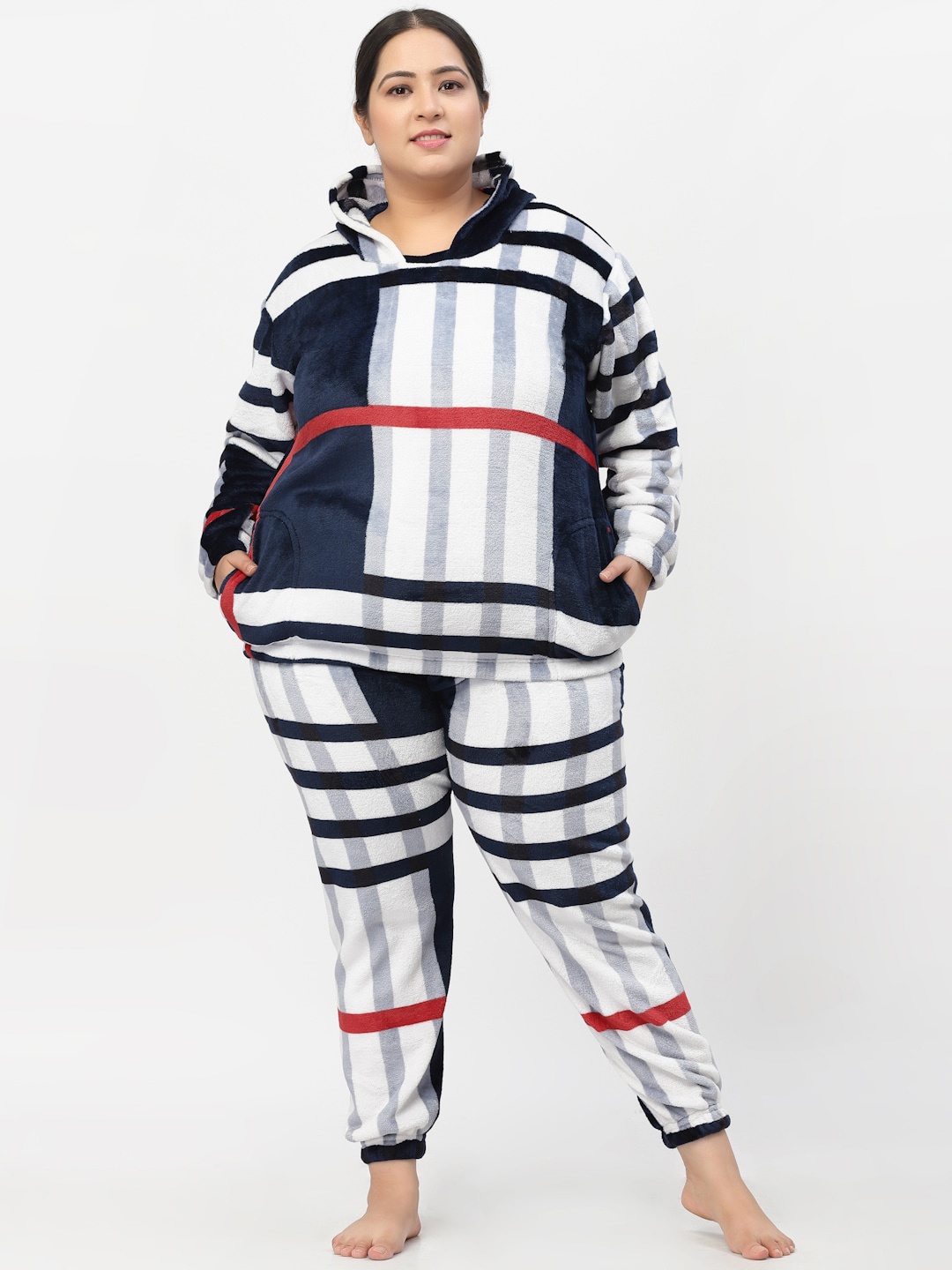 

KLOTTHE Plus Size Checked Woolen Hooded Night Suit, Blue