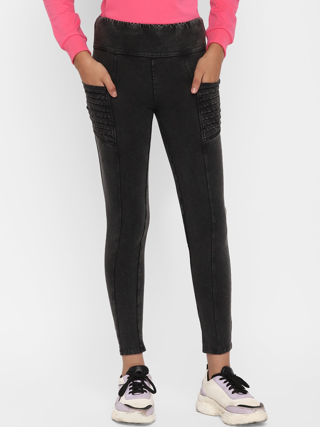 

SPUNKIES Girls Black Solid Slim Fit Cotton Leggings