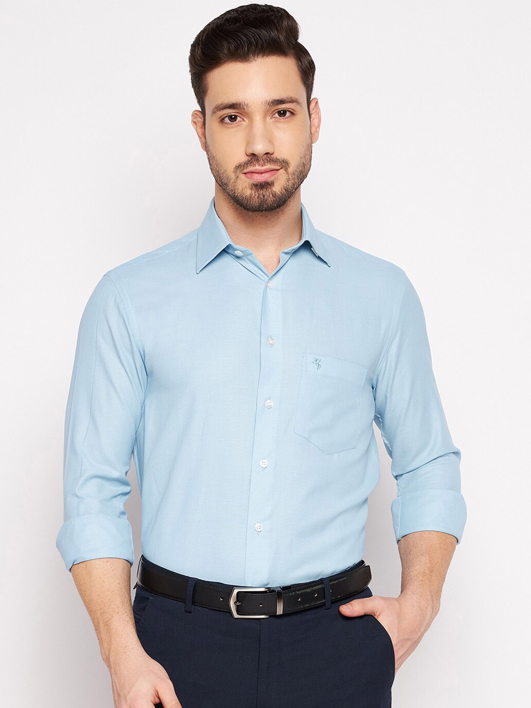 

Cantabil Men Turquoise Blue Solid Cotton Formal Shirt