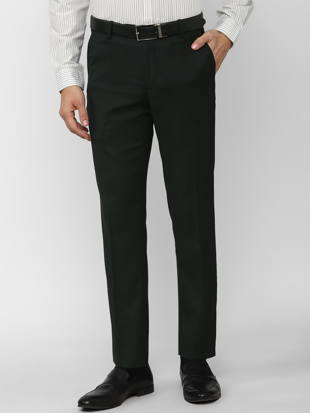 

Peter England Elite Men Black Slim Fit Formal Trouser