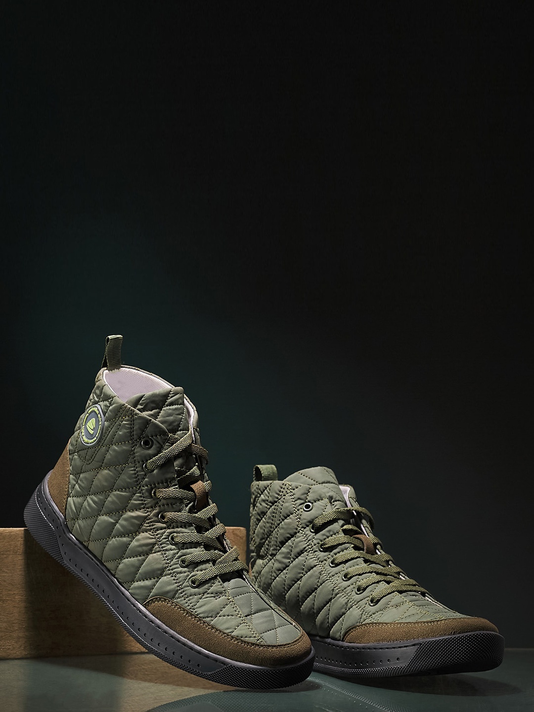 

Duke Men Olive Green Textured High-Top Sneakers