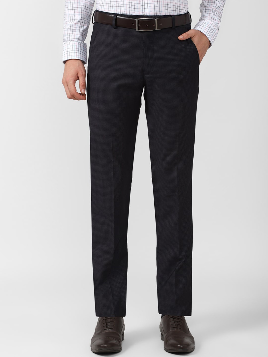 

Van Heusen Men Black Textured Slim Fit Formal Trousers