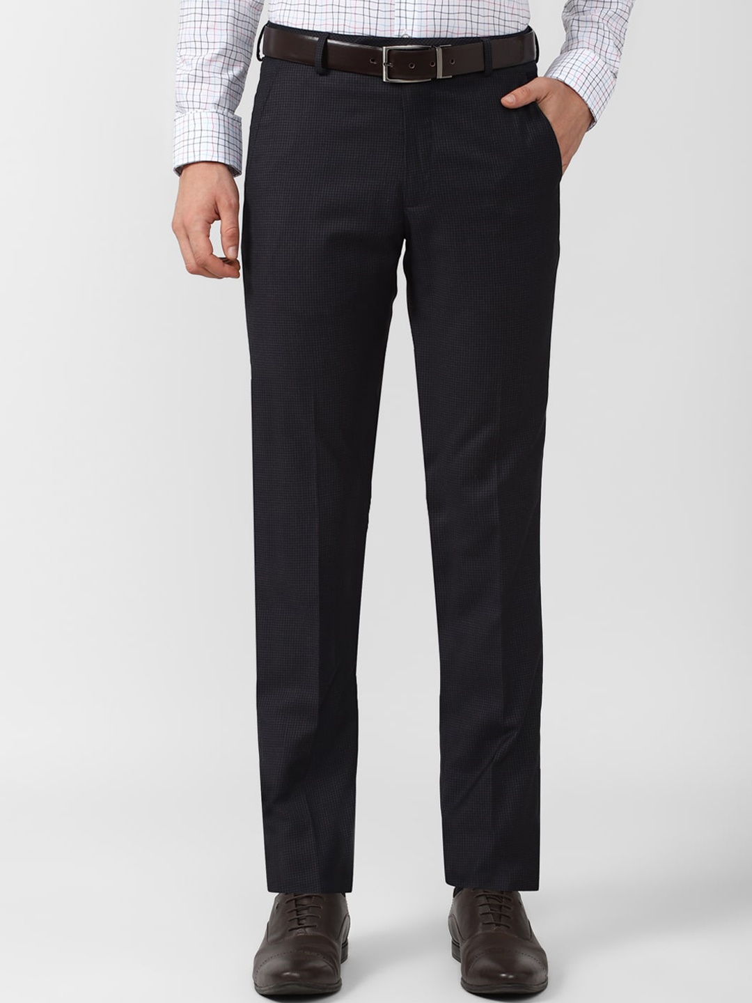 

Van Heusen Men Black Slim Fit Formal Trousers