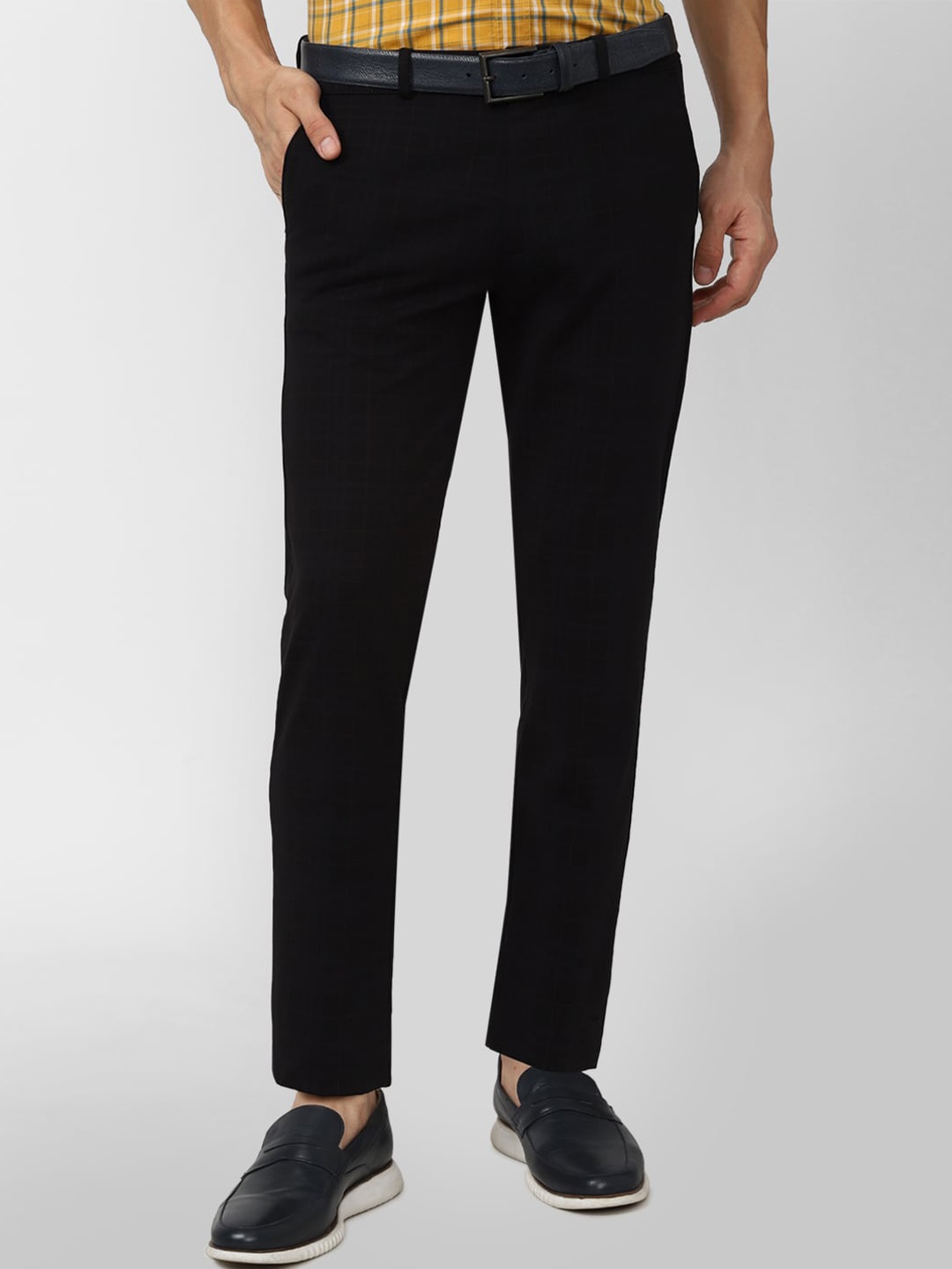 

Van Heusen Sport Men Black Slim Fit Trouser