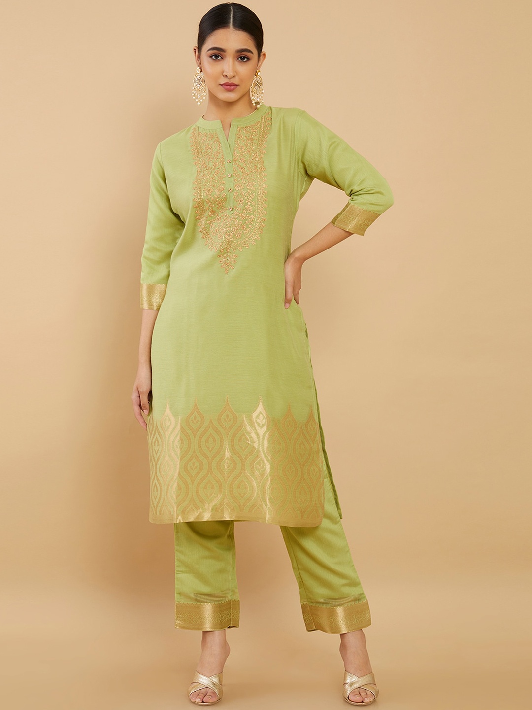 

Soch Women Green Ethnic Motifs Embroidered Kurta with Trousers