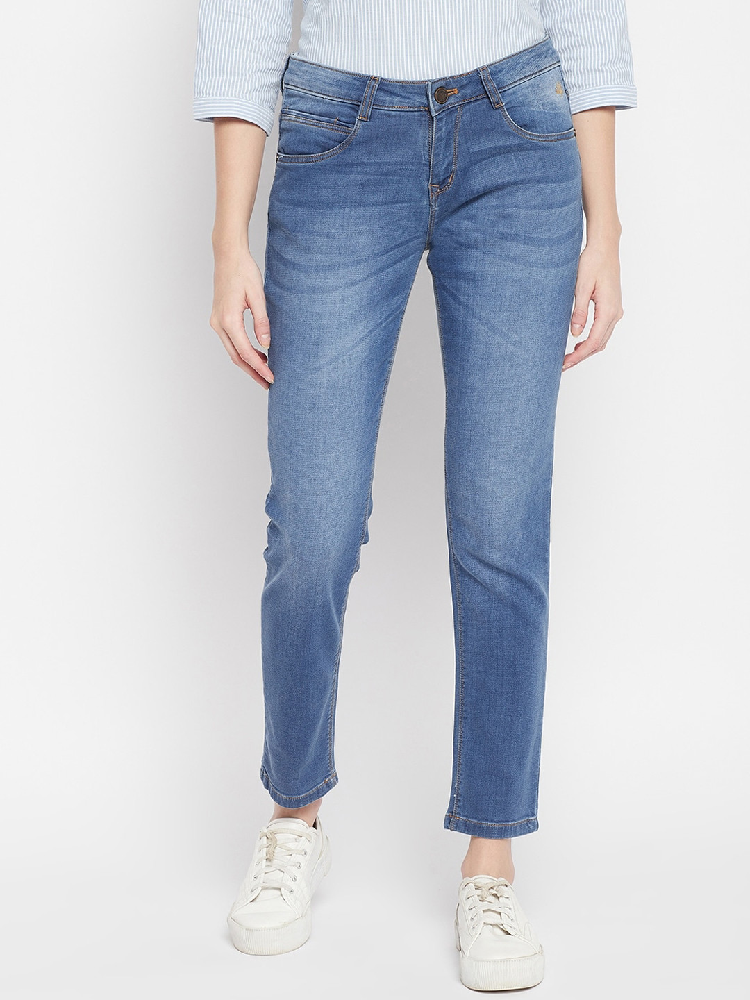 

Crozo By Cantabil Women Blue Skinny Heavy Fade Stretchable Cotton Jeans