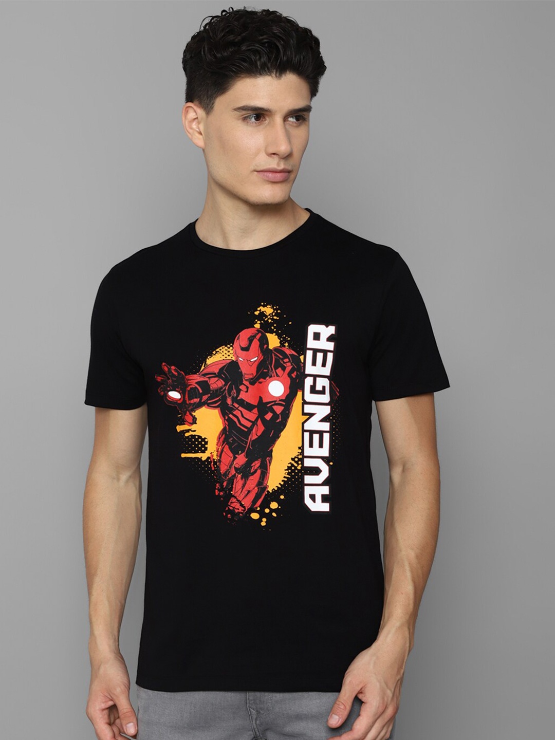 

Allen Solly Men Black Avengers Printed Slim Fit Cotton T-shirt