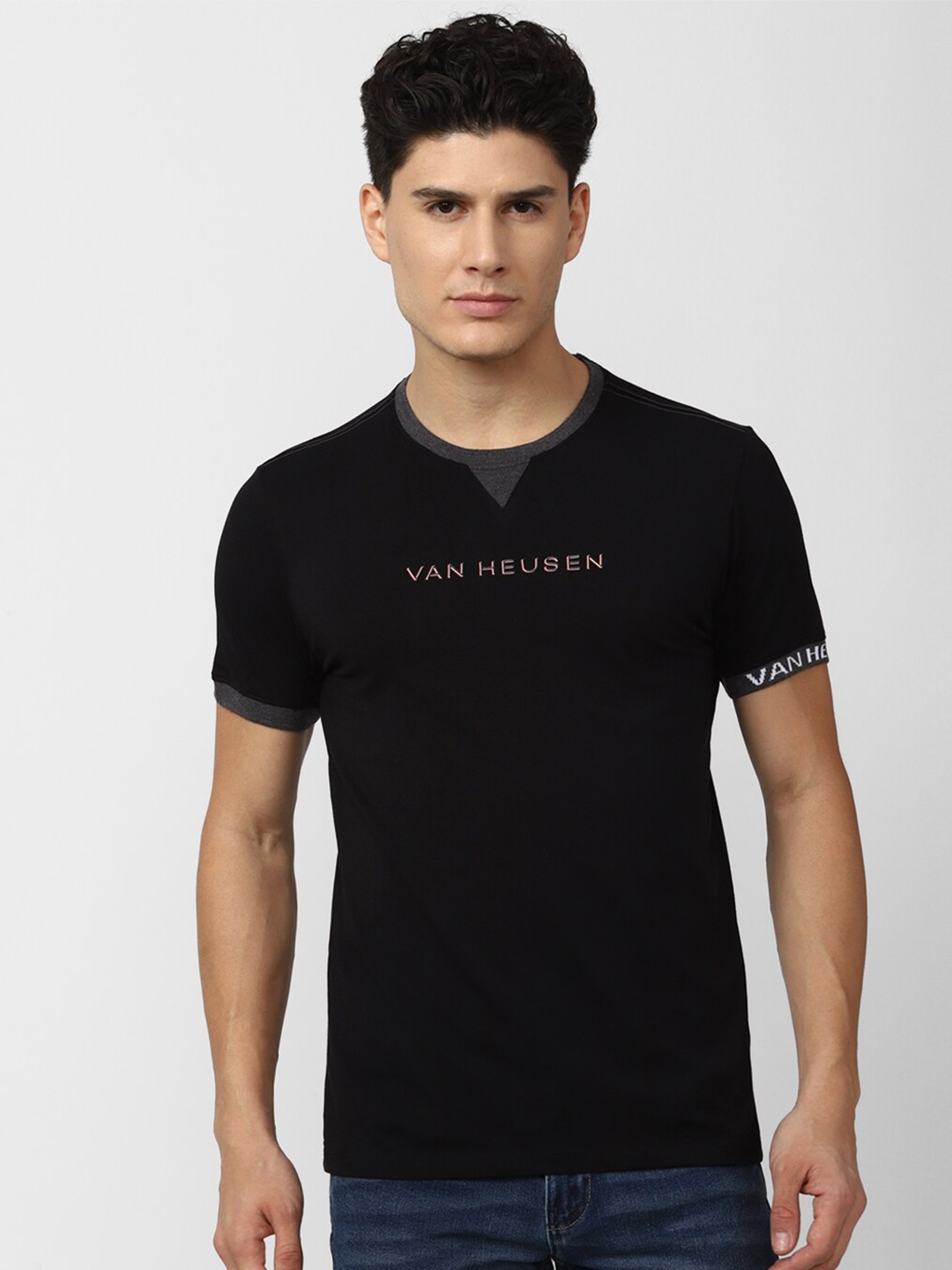 

VAN HEUSEN DENIM LABS Men Black Typography Printed T-shirt