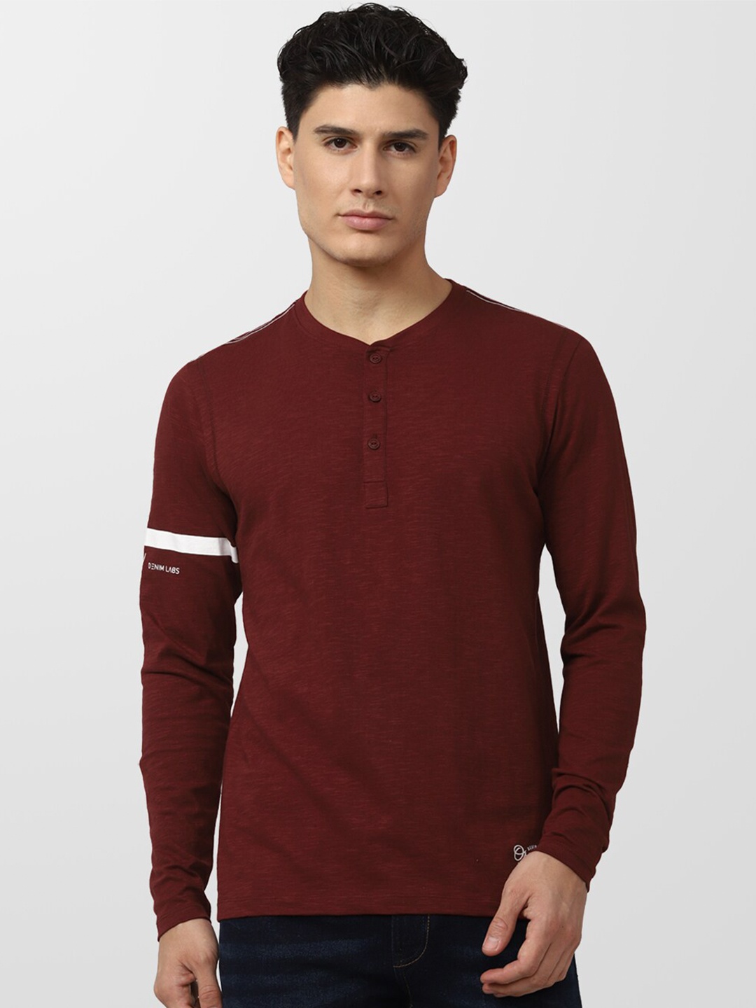 

VAN HEUSEN DENIM LABS Men Maroon Henley Neck Pure Cotton T-shirt