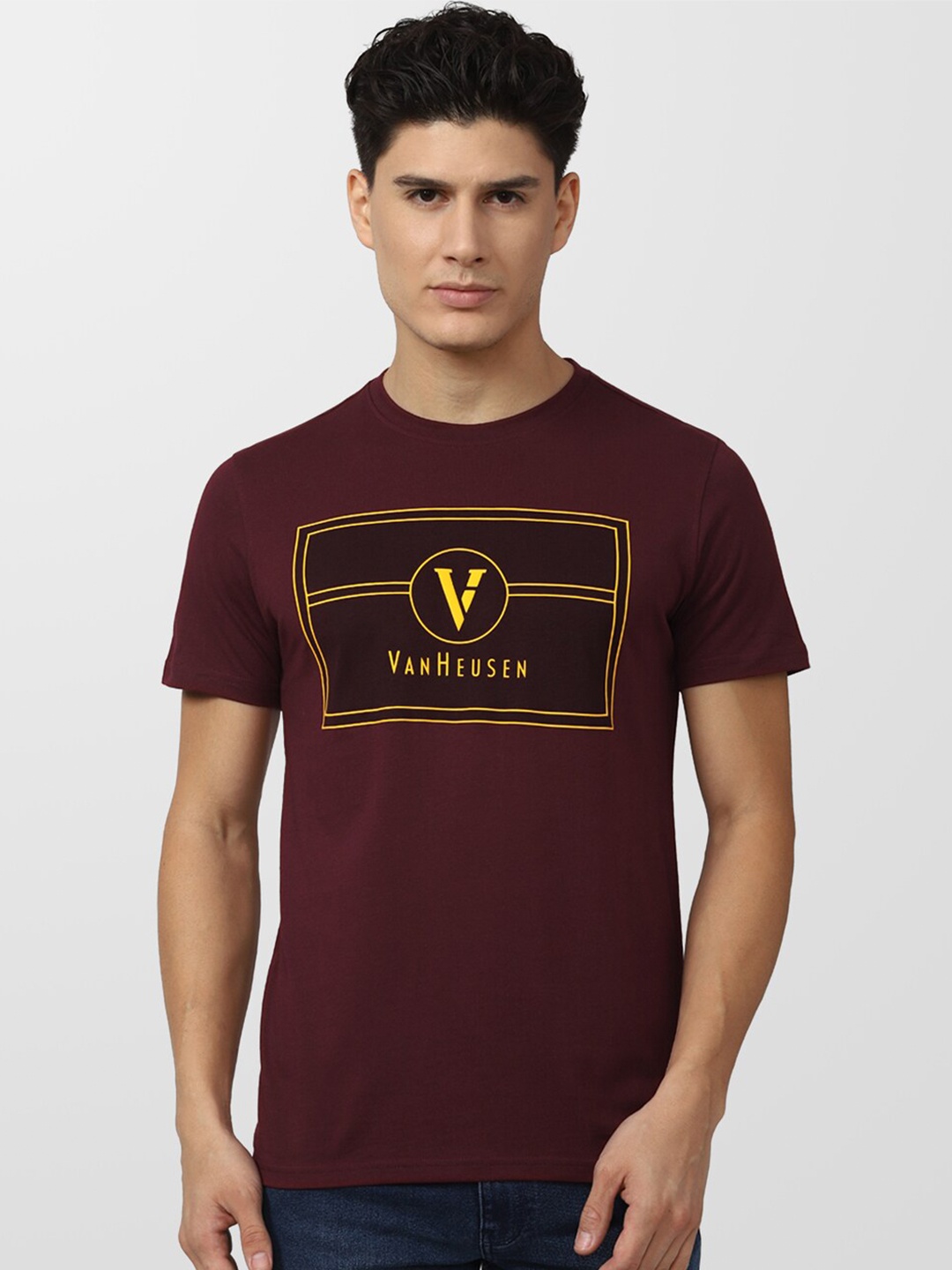 

Van Heusen Sport Men Maroon Printed Cotton T-shirt