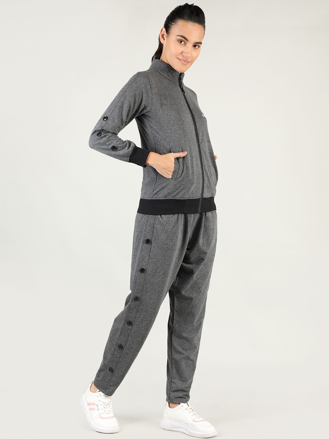 

Knitstudio Women Grey & Black Self-Design Co-Ords