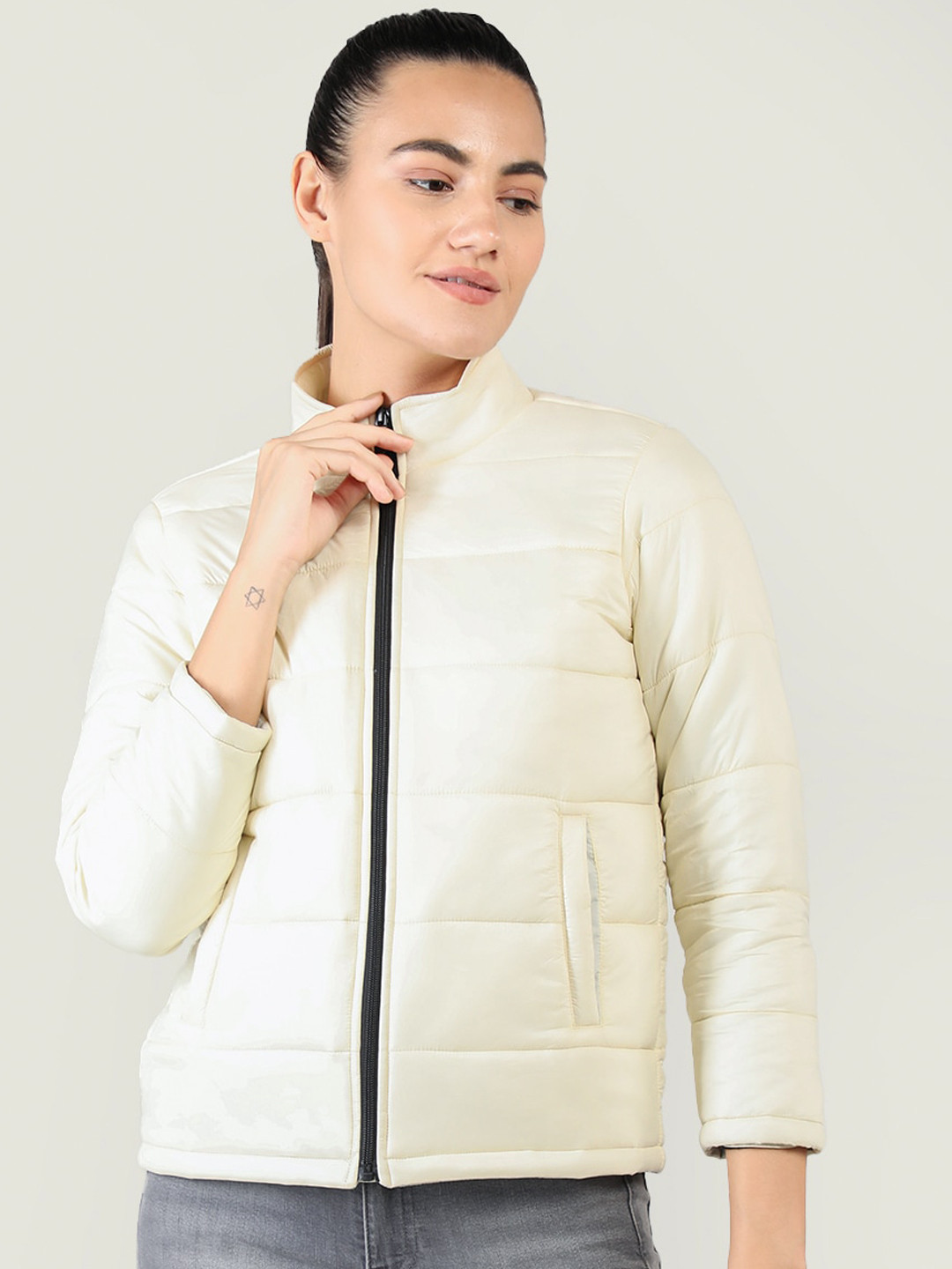 

CHKOKKO Women Off White Lightweight Outdoor Padded Jacket