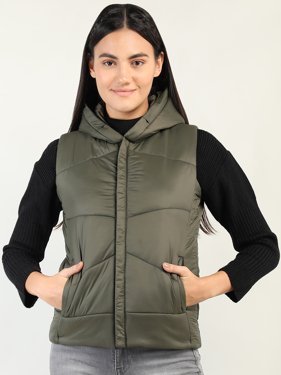 

CHKOKKO Women Olive Green Lightweight Outdoor Padded Jacket