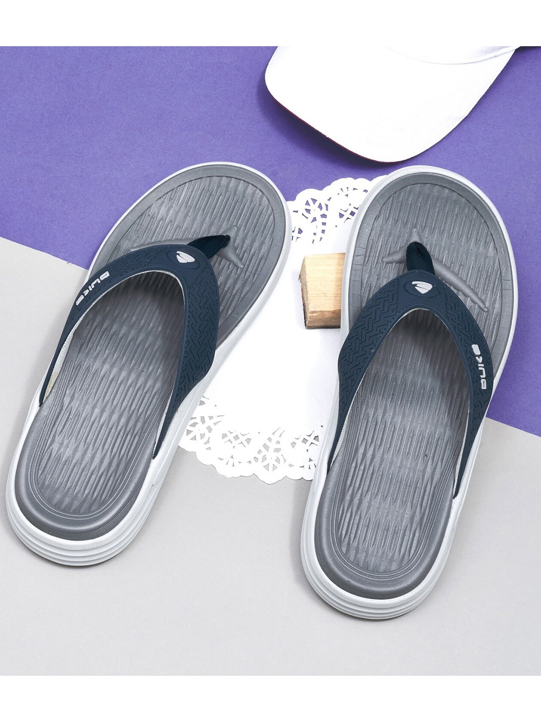 

Duke Men Navy Blue & Grey Thong Flip-Flops