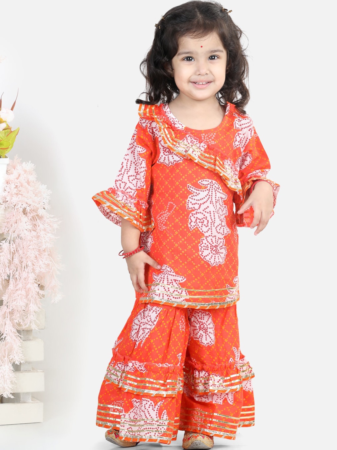 

BownBee Girls Orange Ethnic Motifs Printed Gotta Patti Pure Cotton Kurta with Sharara