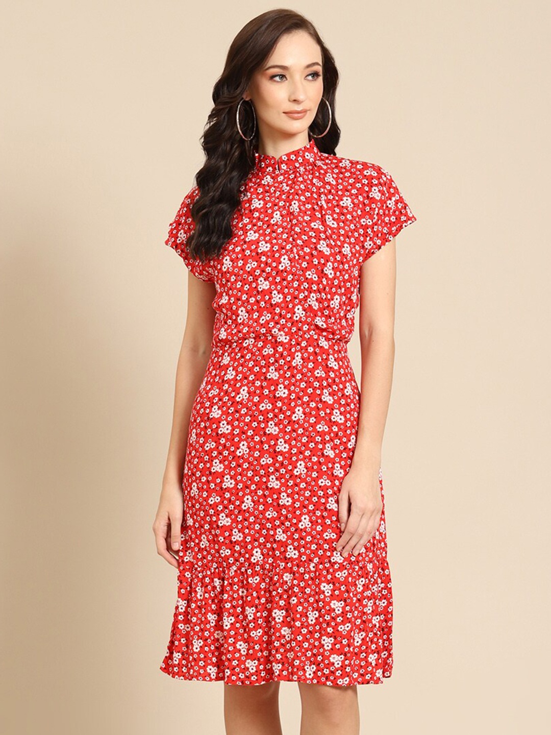 

DODO & MOA Women Red & White Floral Printed Wrap Dress