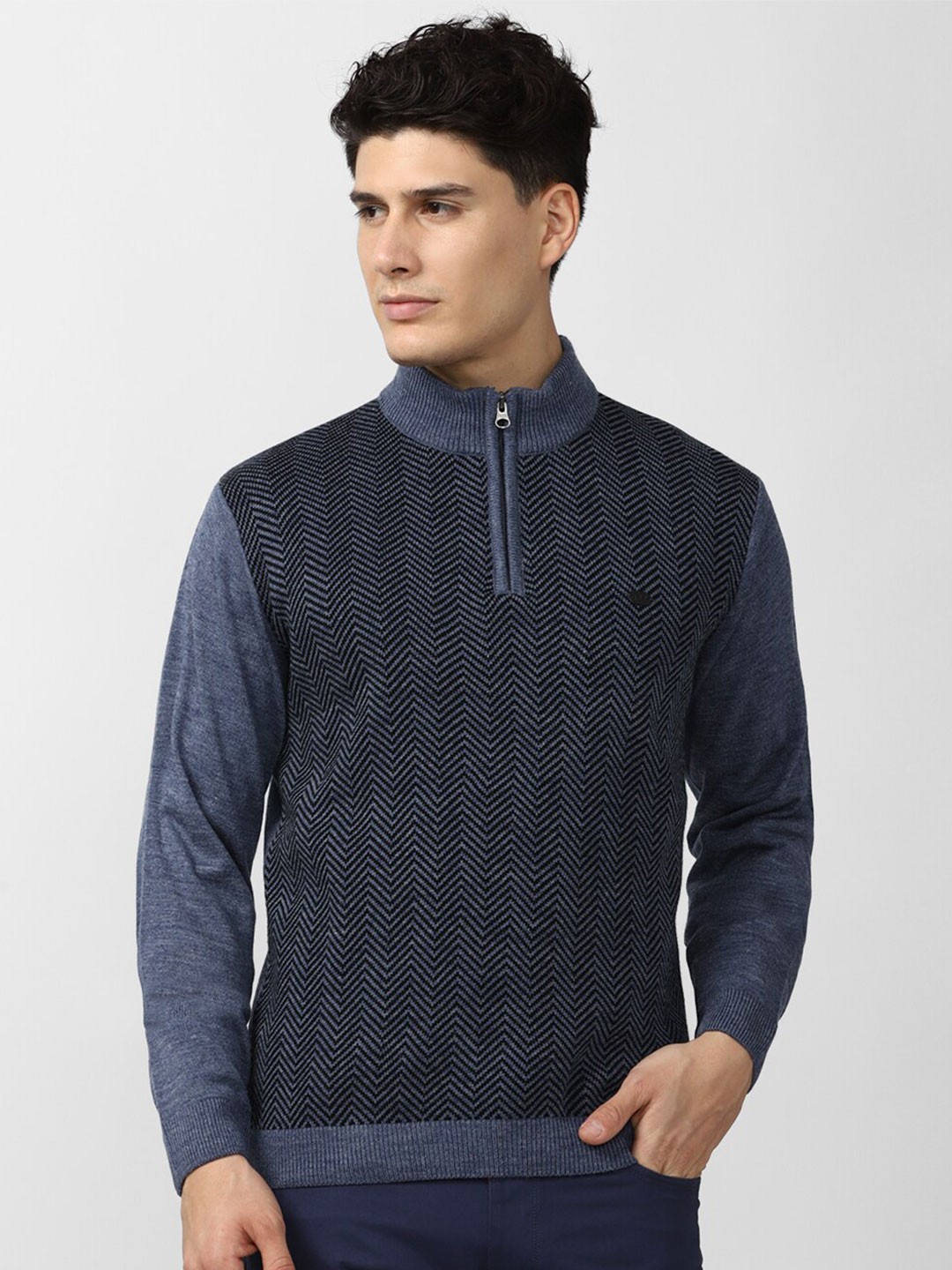 

Peter England Casuals Men Blue & Grey Printed Pullover