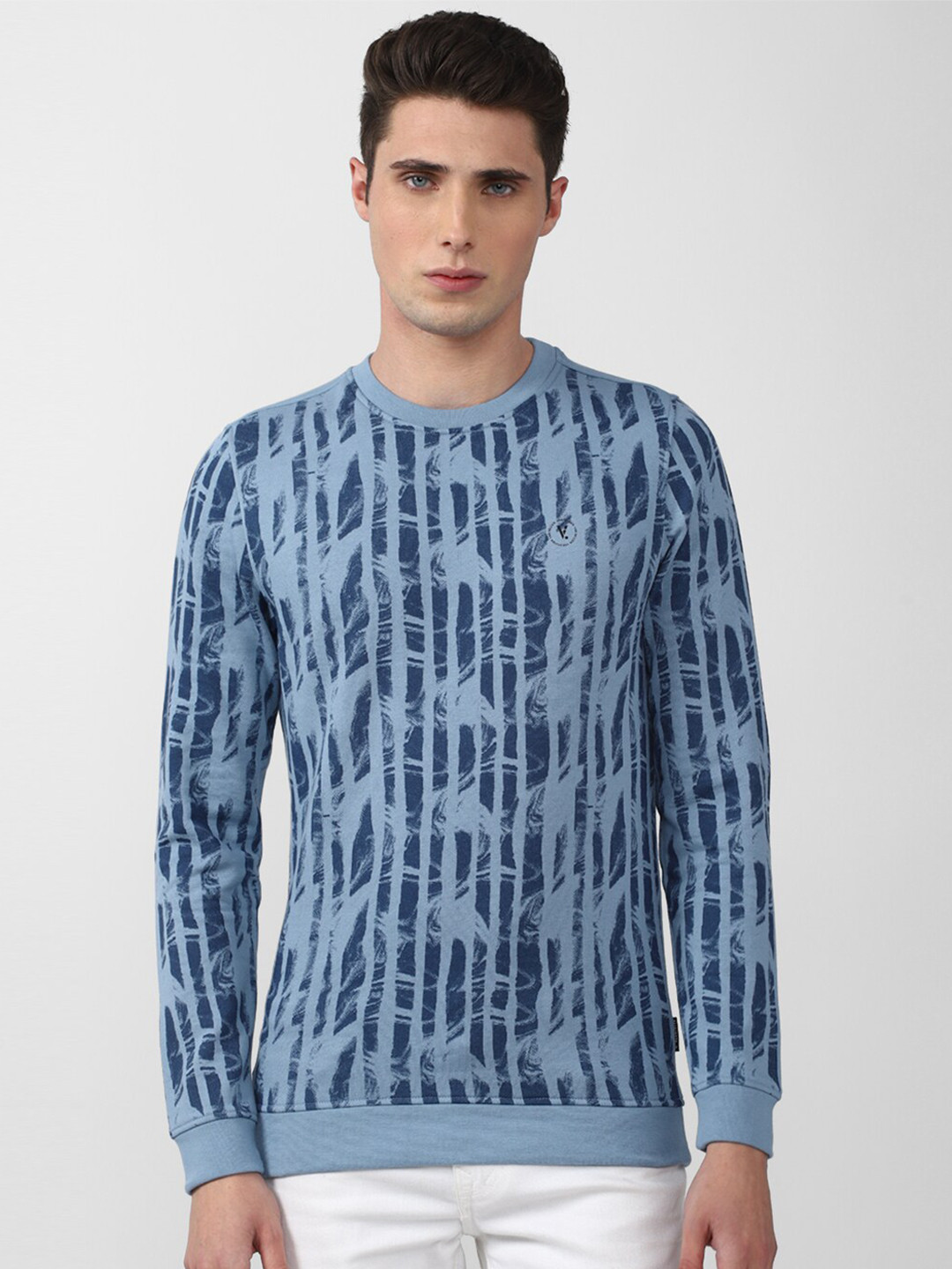 

V Dot Men Blue Printed Sweatshirt