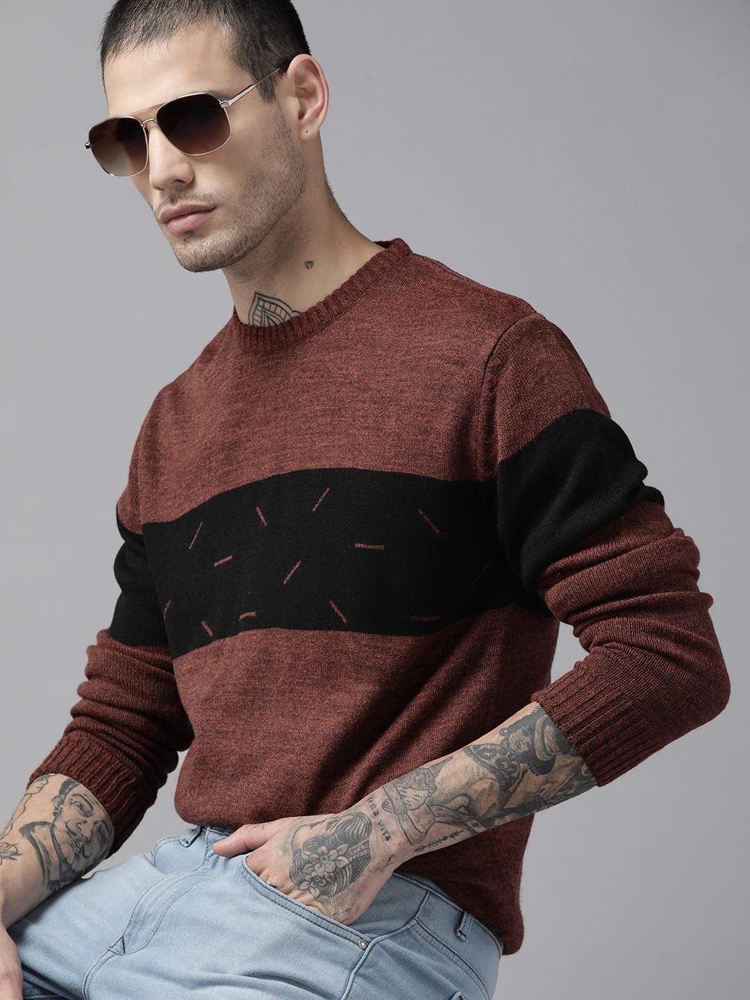 

Roadster Men Colourblocked Pullover, Mauve