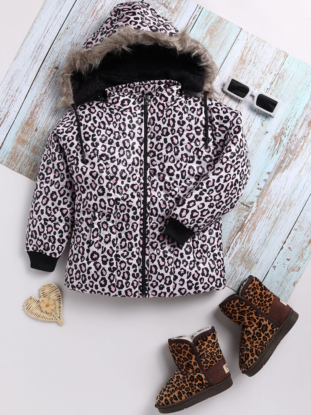 

Toonyport Girls Pink Black Printed Padded Jacket