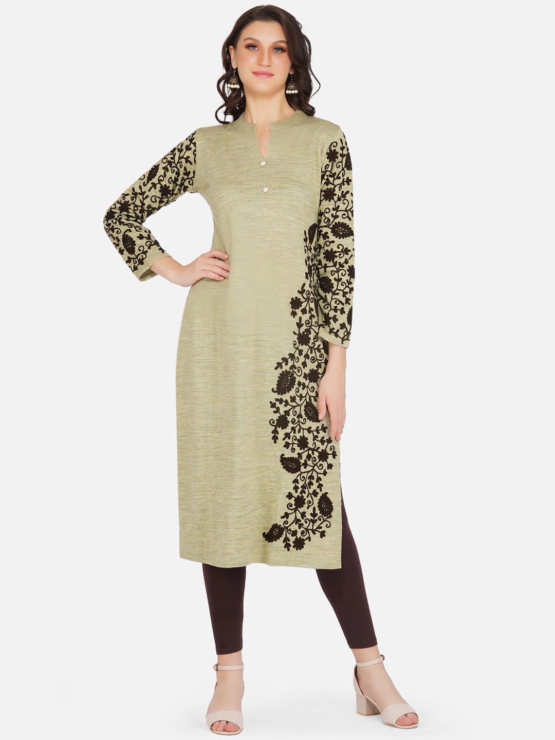 

FABNEST Women Beige Floral Kurta