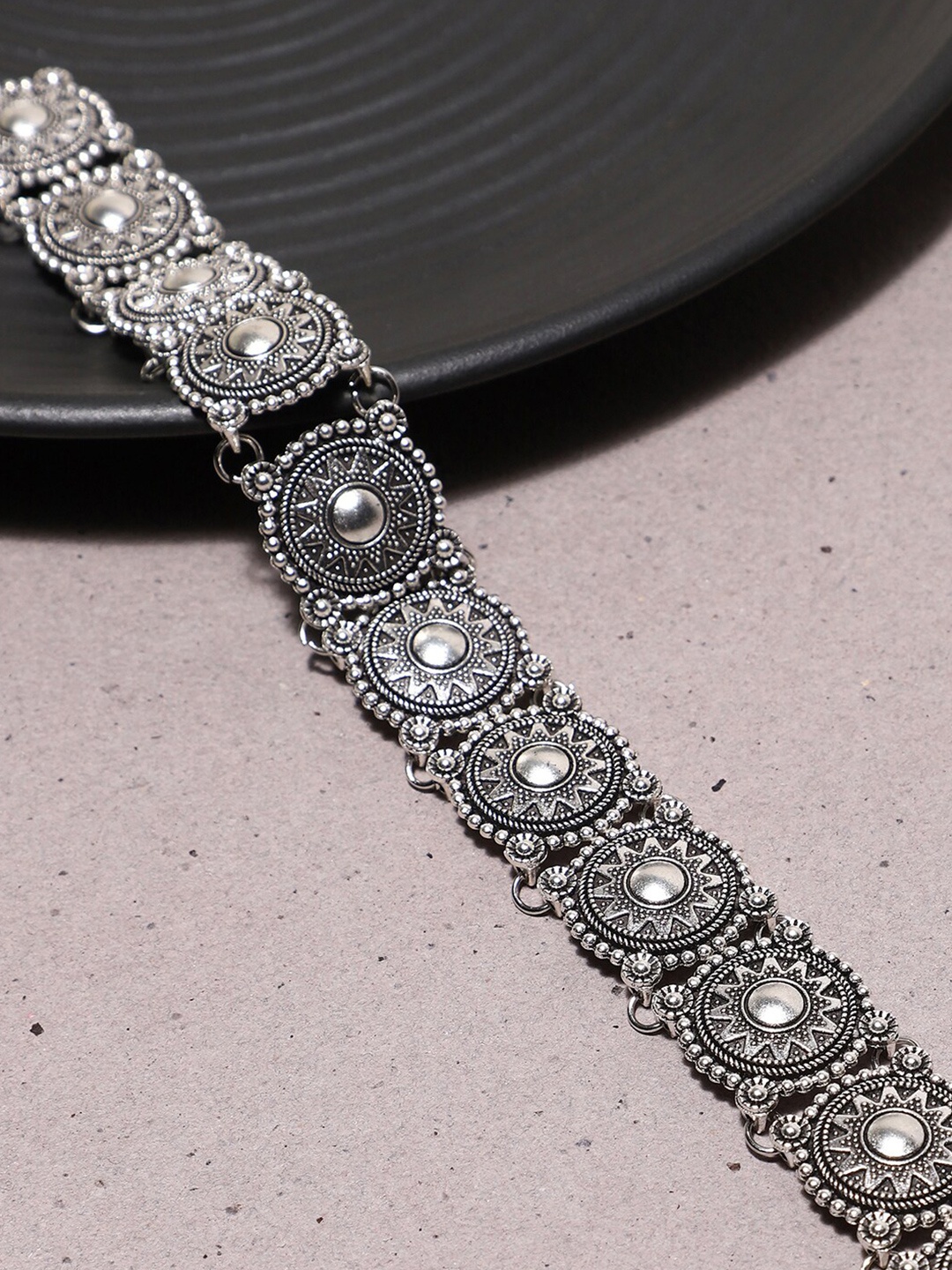 

SOHI Silver-Plated & Black Oxidised Necklace