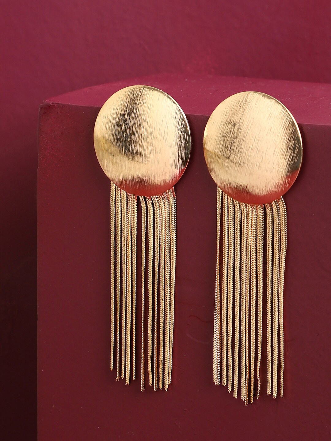 

SOHI Gold-Toned Gold-Plated Contemporary Drop Earrings