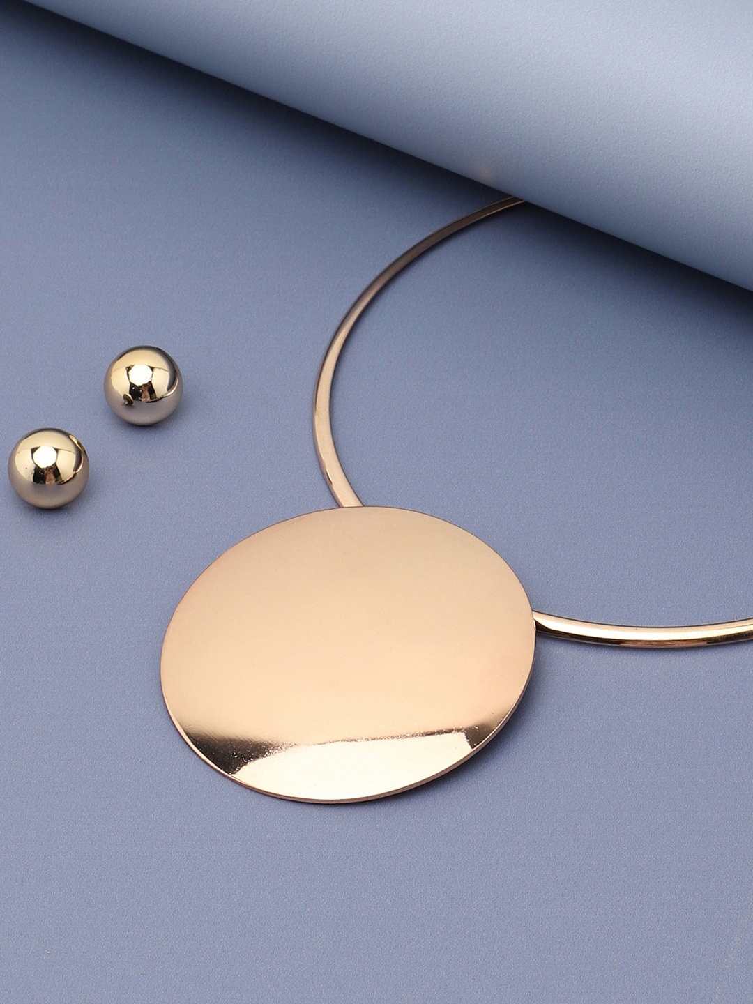 

SOHI Women Gold-Plated Jewellery Set