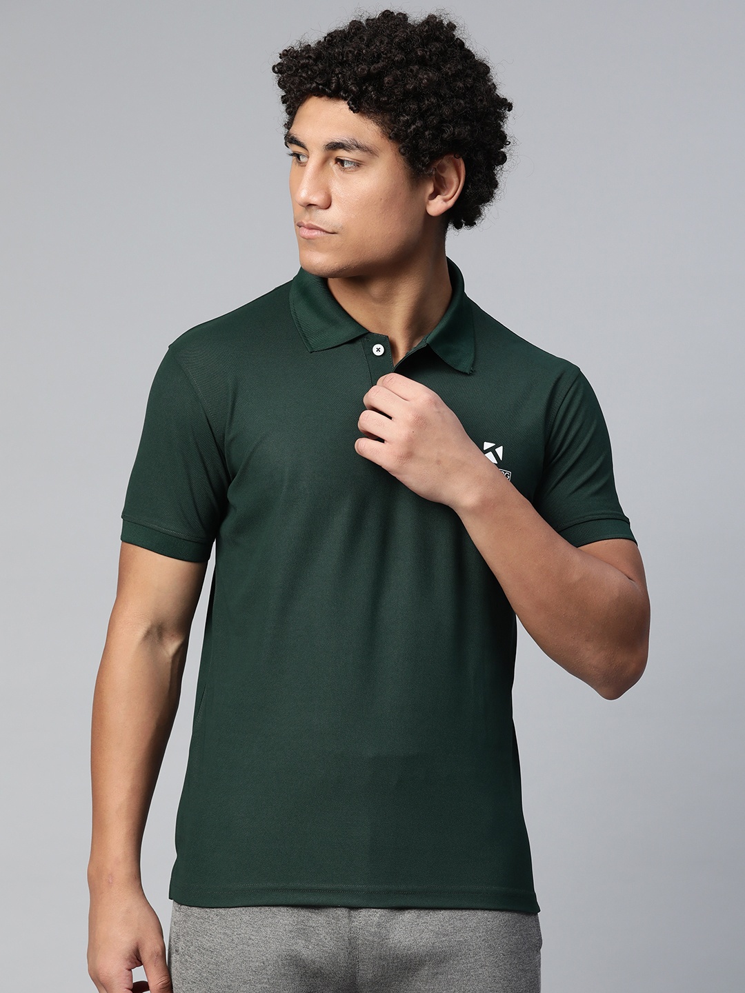 

TOM BURG Men Green Brand Logo Printed Polo Collar Antimicrobial T-shirt
