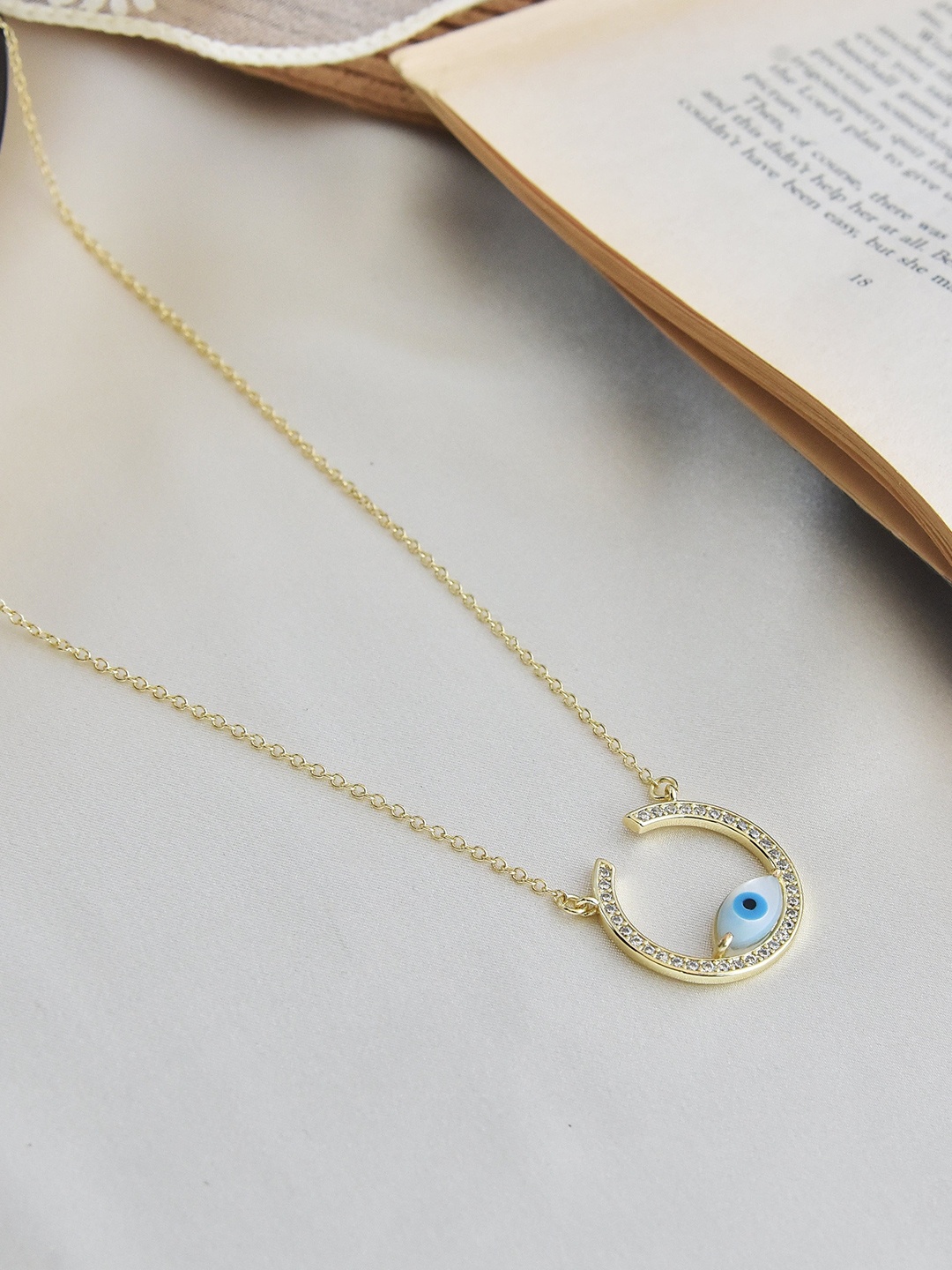 

Klissaa Gold-Plated White Brass Necklace